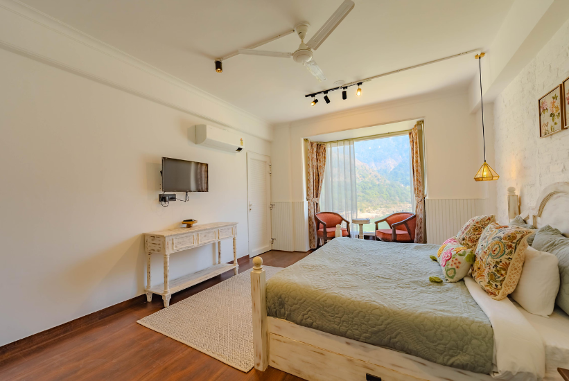 aloha luxury apartments